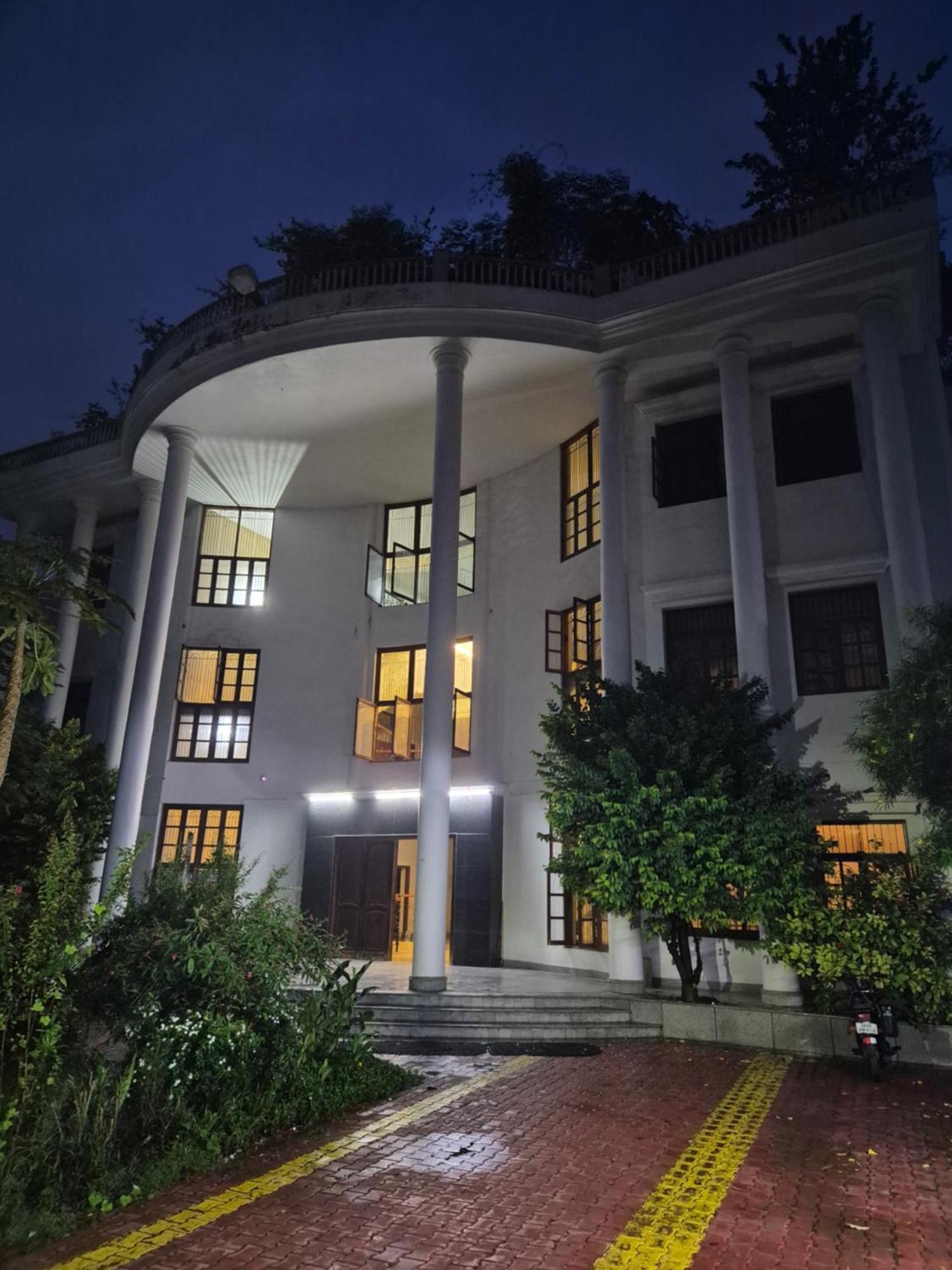 Hotel Mulberry Garden Varanasi Exterior foto