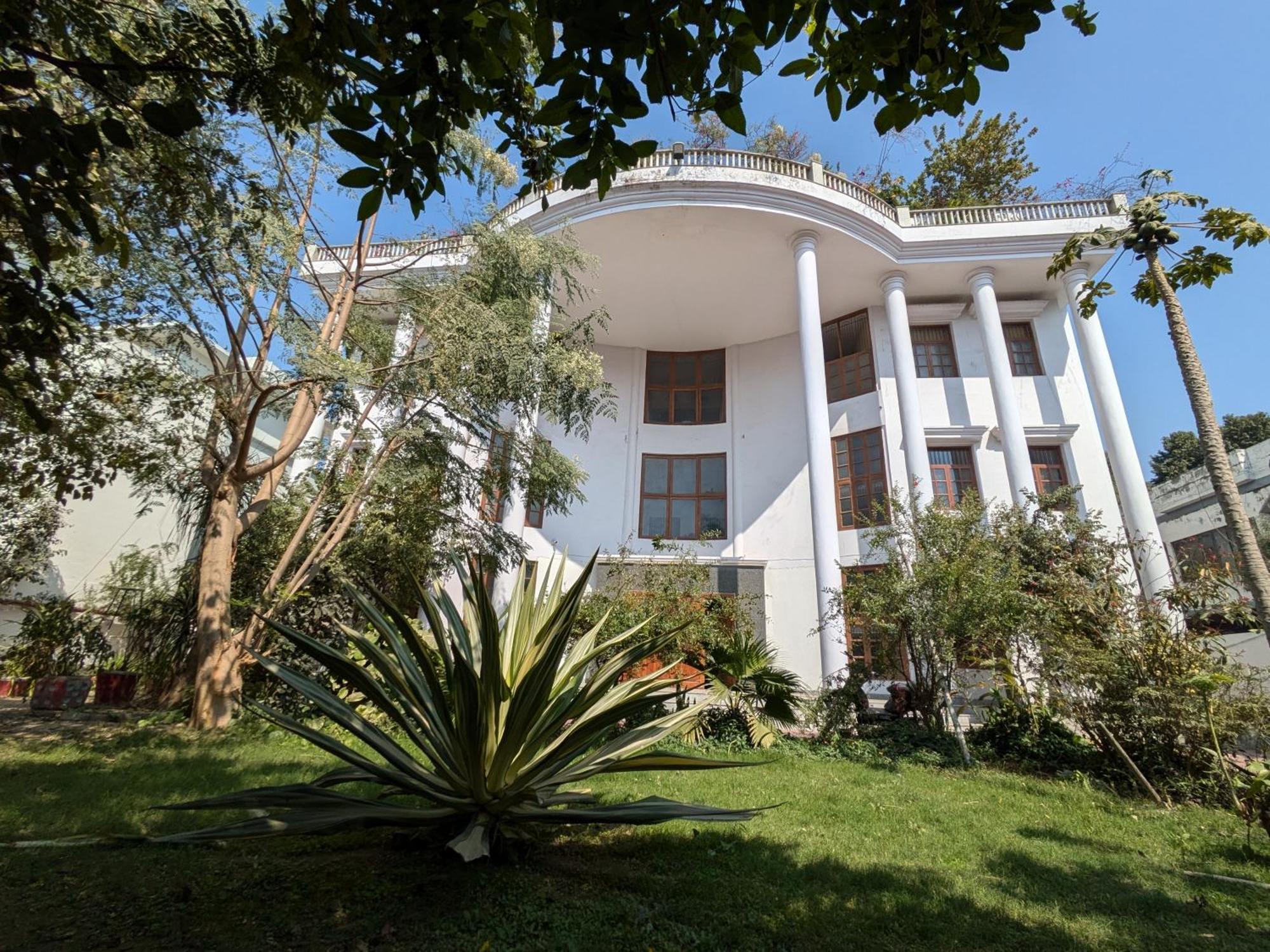 Hotel Mulberry Garden Varanasi Exterior foto